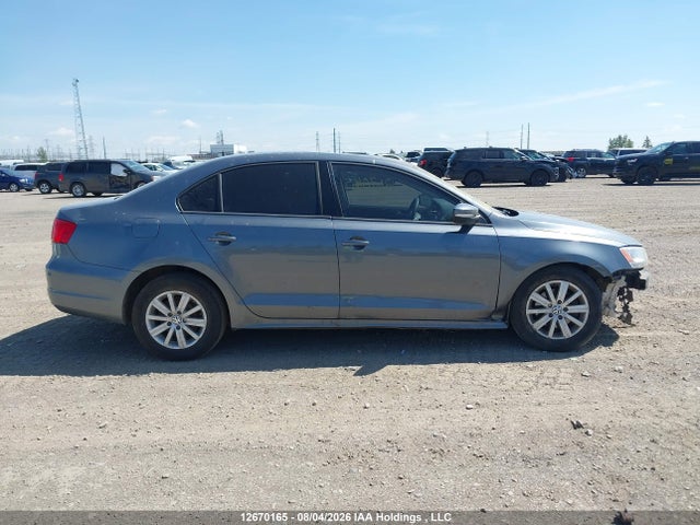 Продаж на аукціоні авто 2011 Volkswagen Jetta 2.0l Comfortline, vin: 3VWDK7AJ1BM394875, номер лоту: 12670165