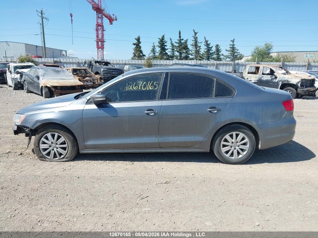 Продаж на аукціоні авто 2011 Volkswagen Jetta 2.0l Comfortline, vin: 3VWDK7AJ1BM394875, номер лоту: 12670165
