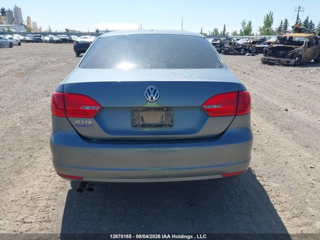 Продаж на аукціоні авто 2011 Volkswagen Jetta 2.0l Comfortline, vin: 3VWDK7AJ1BM394875, номер лоту: 12670165