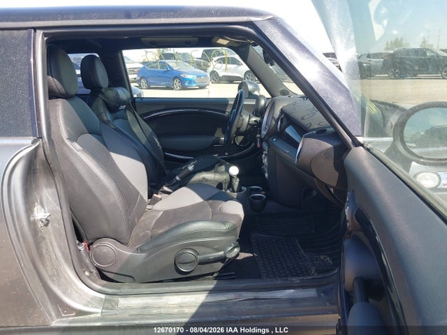 Продаж на аукціоні авто 2008 Mini Cooper S, vin: WMWMF73518TT89318, номер лоту: 12670170