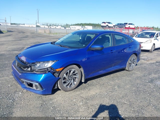 Honda CIVIC EX 2019 2HGFC2F73KH034290 Image 2
