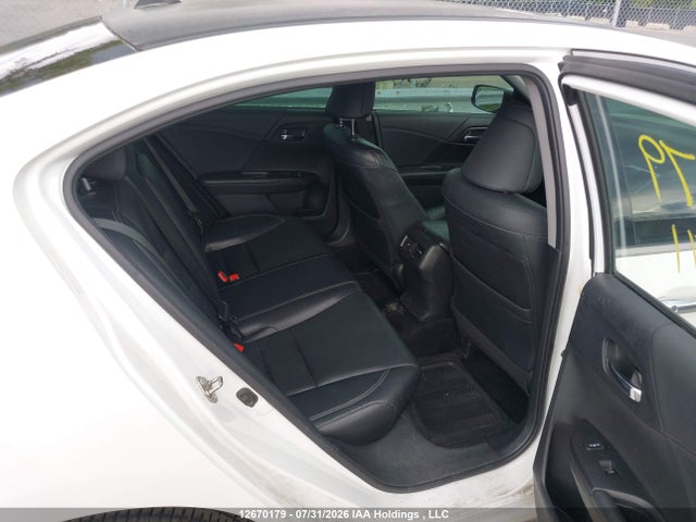 Honda Accord Touring 2015 1HGCR3F94FA800511 Image 8