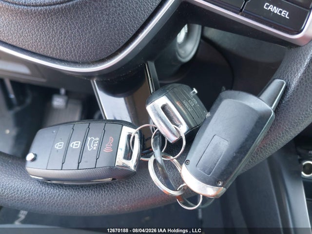 KIA Sorento 2020 5XYPGDA31LG701820 Image 11