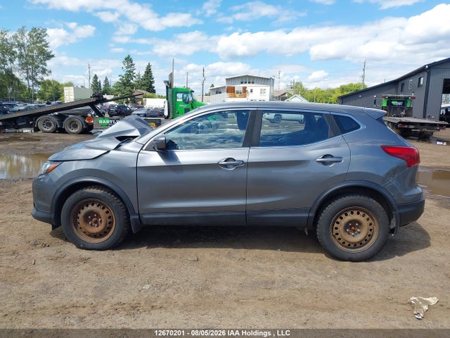 Продажа на аукционе авто 2018 Nissan Qashqai S/sl/sv, vin: JN1BJ1CR3JW257967, номер лота: 12670201