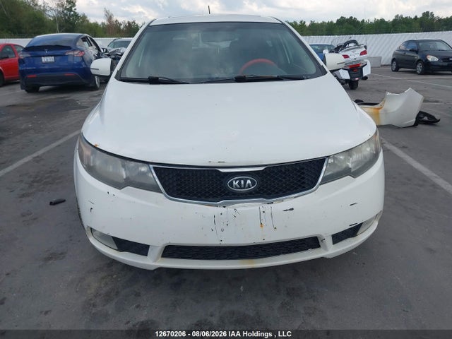 2011 Kia Forte5 2.4l Sx/2.4l Sx Luxury მანქანა იყიდება აუქციონზე, vin: KNAFW5A31B5321238, აუქციონის ნომერი: 12670206