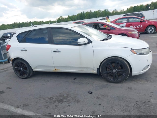 2011 Kia Forte5 2.4l Sx/2.4l Sx Luxury მანქანა იყიდება აუქციონზე, vin: KNAFW5A31B5321238, აუქციონის ნომერი: 12670206