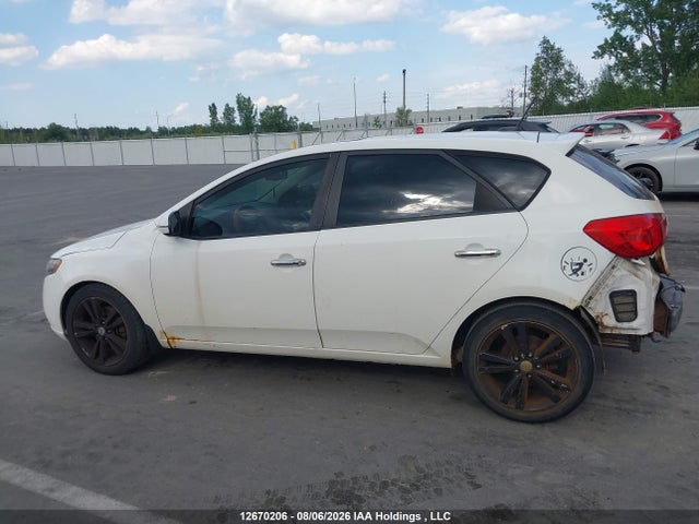 2011 Kia Forte5 2.4l Sx/2.4l Sx Luxury მანქანა იყიდება აუქციონზე, vin: KNAFW5A31B5321238, აუქციონის ნომერი: 12670206