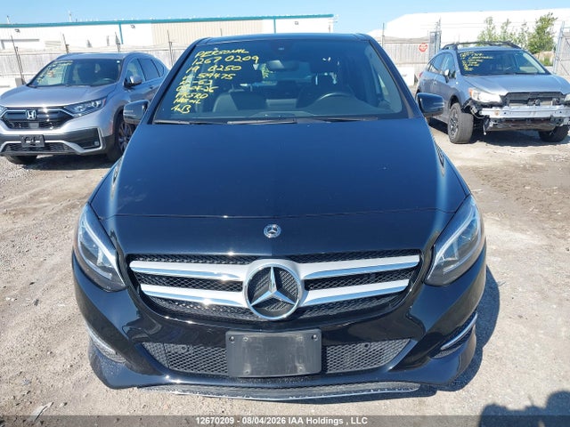 WDDMH4GB5KJ519475 Mercedes-Benz B250 4matic