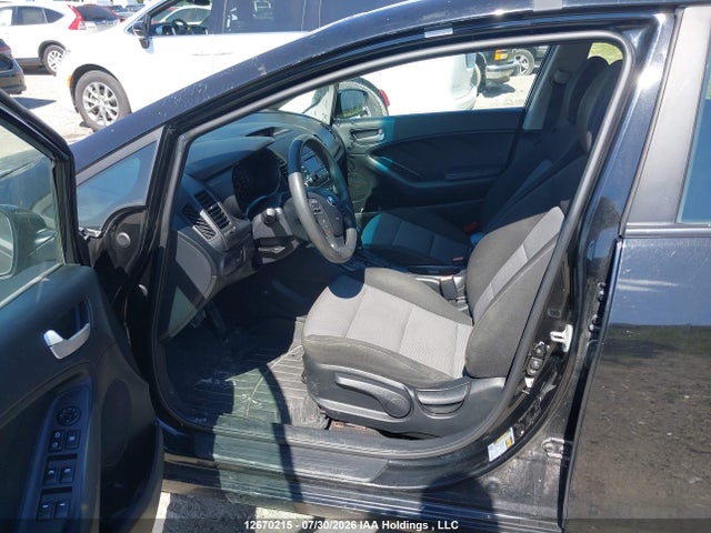 Продаж на аукціоні авто 2016 Kia Forte 1.8l Lx/1.8l Lx+, vin: KNAFX4A60G5511945, номер лоту: 12670215