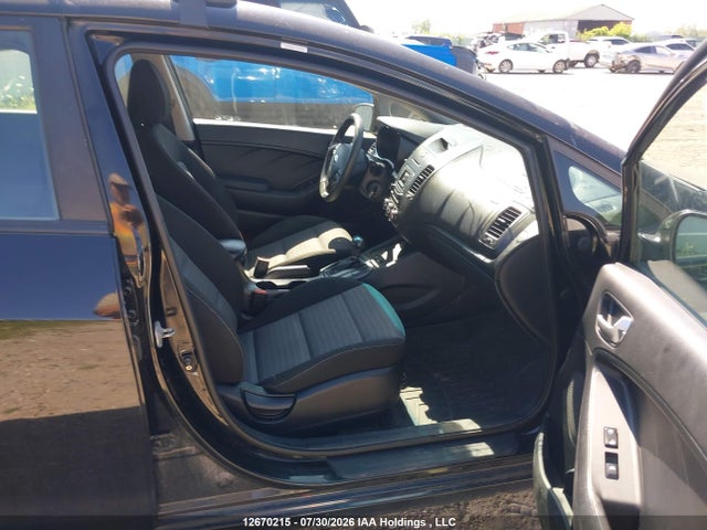Продаж на аукціоні авто 2016 Kia Forte 1.8l Lx/1.8l Lx+, vin: KNAFX4A60G5511945, номер лоту: 12670215