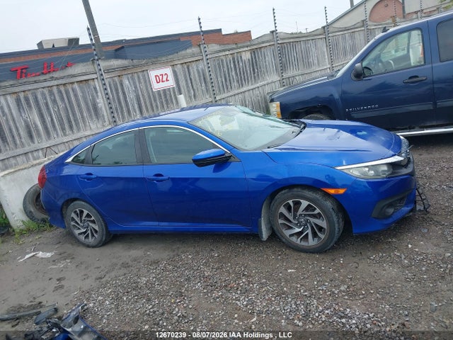 Honda Civic Lx 2018 2HGFC2F67JH036744 Image 13