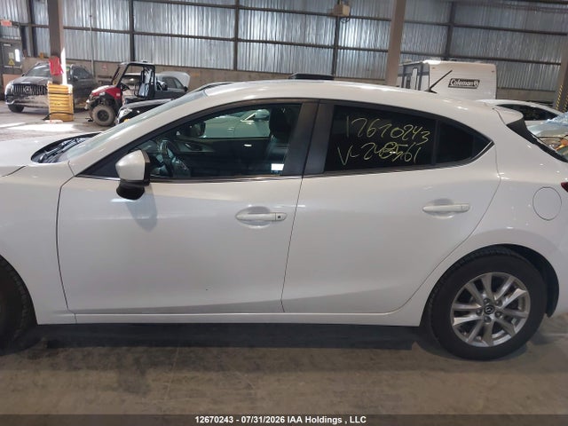 Mazda 3 TOURING 2018 3MZBN1L70JM248561 Image 15