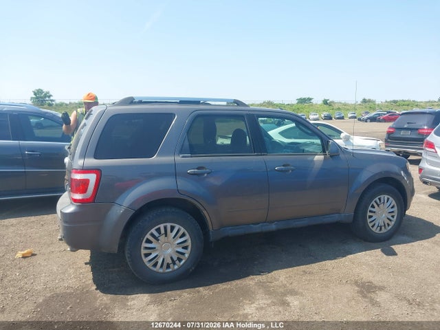Продажа на аукционе авто 2011 Ford Escape Limited, vin: 1FMCU9EG6BKC66279, номер лота: 12670244