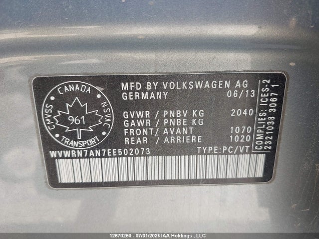 Volkswagen CC 2014 WVWRN7AN7EE502073 Image 9
