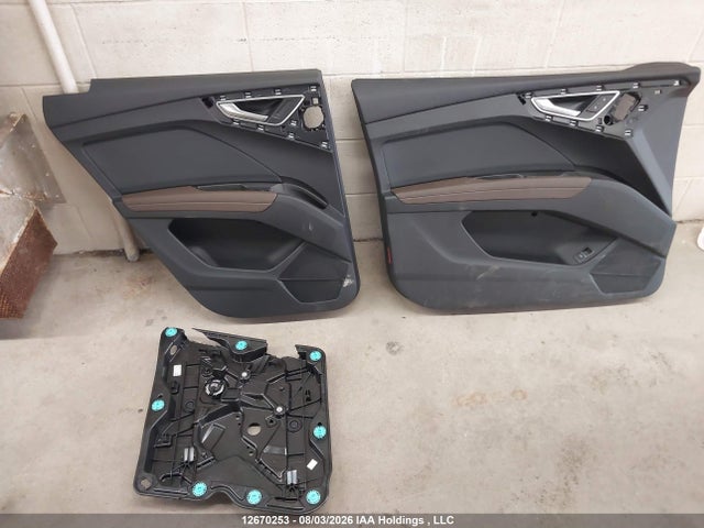 Audi Q4 E-TRON 2024 WA1GUAFZ4RP063759 Image 12