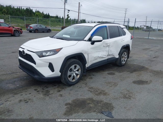 Toyota RAV4 LE 2021 2T3B1RFV9MC251745 Image 2