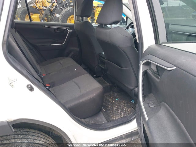 Toyota RAV4 LE 2021 2T3B1RFV9MC251745 Image 8