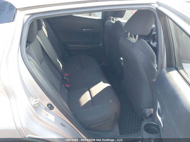 2018 Toyota C-hr Xle მანქანა იყიდება აუქციონზე, vin: NMTKHMBXXJR040859, აუქციონის ნომერი: 12670268