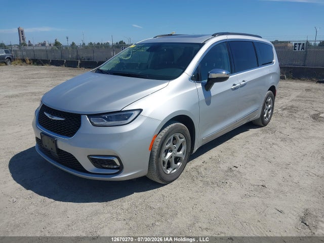 Chrysler Pacifica Limited 2023 2C4RC3GG0PR622875 Image 2