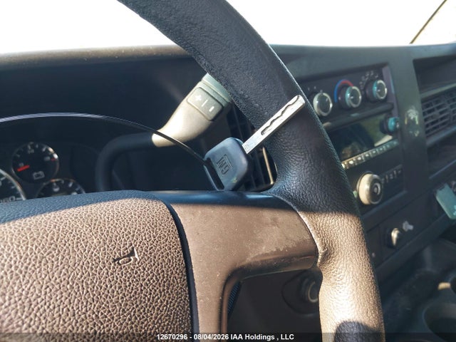 12670296 :رقم المزاد ، 1GTW7FCF4F1198061 vin ، 2015 Gmc Gmc مزاد بيع