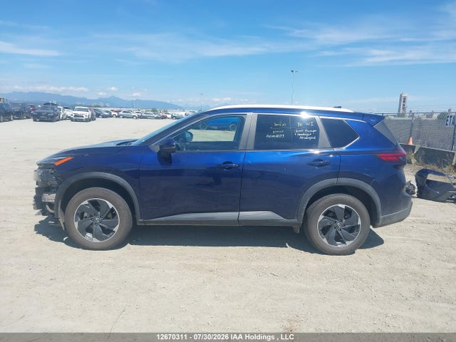 JN8BT3BB5SW156121 Nissan Rogue Sv/rock Creek