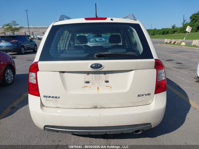2011 Kia Rondo მანქანა იყიდება აუქციონზე, vin: KNAHH8C69B7365343, აუქციონის ნომერი: 12670343