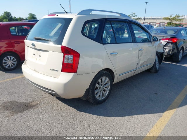 2011 Kia Rondo მანქანა იყიდება აუქციონზე, vin: KNAHH8C69B7365343, აუქციონის ნომერი: 12670343