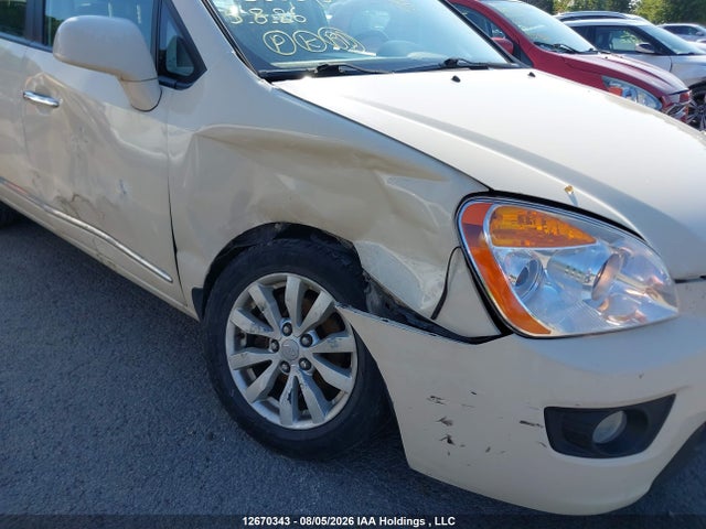 2011 Kia Rondo მანქანა იყიდება აუქციონზე, vin: KNAHH8C69B7365343, აუქციონის ნომერი: 12670343