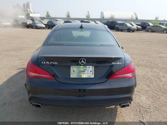 WDDSJ4GB6GN355584 Mercedes-Benz CLA 250 4MATIC