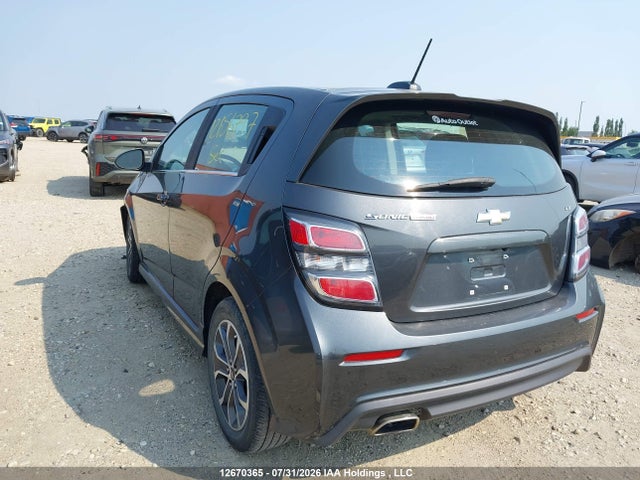 12670365 :رقم المزاد ، 1G1JD6SB0H4165179 vin ، 2017 Chevrolet Sonic Lt Auto مزاد بيع