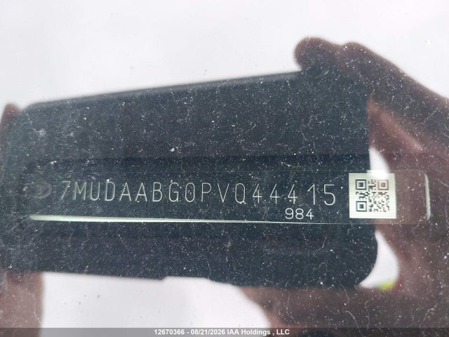7MUDAABG0PV044415 Toyota Corolla Cross Xle