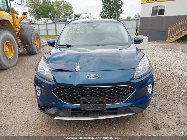 1FMCU9DZ7LUA88326 Ford Escape Titanium
