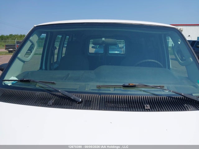 12670398 :رقم المزاد ، 1FTNE2EL6BDB10701 vin ، 2011 Ford E-250 Commercial مزاد بيع