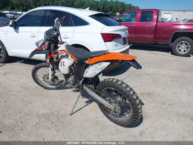 12670403 :رقم المزاد ، VBKEXK404EM201180 vin ، 2014 Ktm 350 Xc-fw/exc-f مزاد بيع