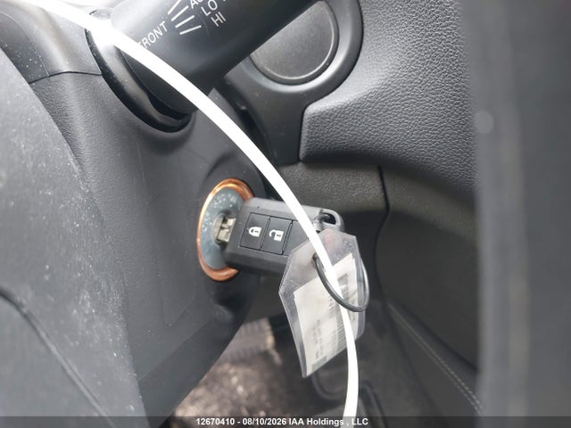 JA4AJUAU4TU604443 Mitsubishi RVR ES