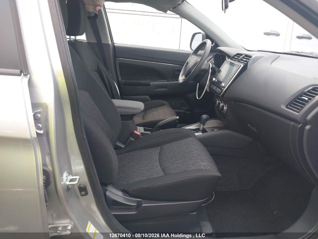 JA4AJUAU4TU604443 Mitsubishi RVR ES