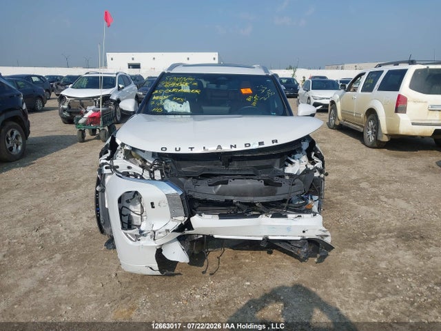 Продаж на аукціоні авто 2025 Mitsubishi Outlander Gt Premium S-awc/gt S-awc, vin: JA4J4WA88SZ619325, номер лоту: 12663017