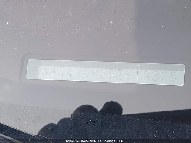 Продаж на аукціоні авто 2025 Mitsubishi Outlander Gt Premium S-awc/gt S-awc, vin: JA4J4WA88SZ619325, номер лоту: 12663017