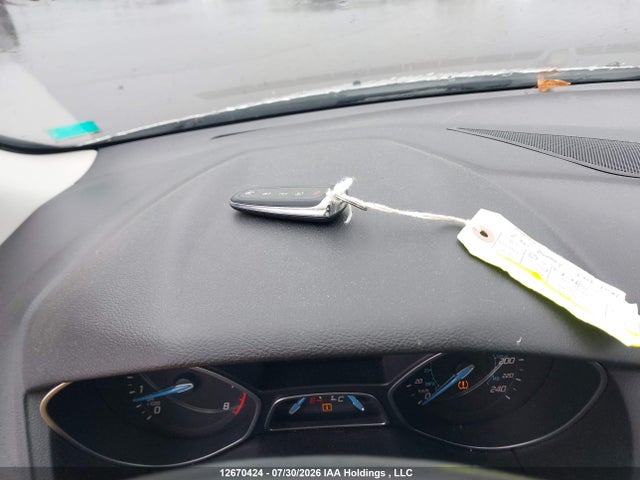 12670424 :رقم المزاد ، 1FADP3N25DL191501 vin ، 2013 Ford Focus Titanium مزاد بيع