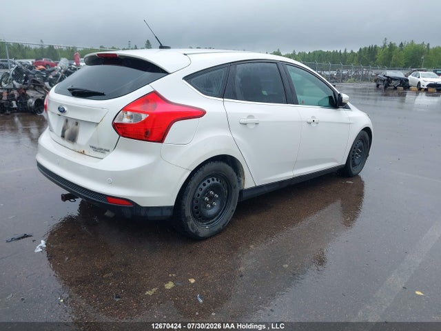 12670424 :رقم المزاد ، 1FADP3N25DL191501 vin ، 2013 Ford Focus Titanium مزاد بيع