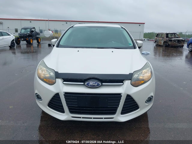12670424 :رقم المزاد ، 1FADP3N25DL191501 vin ، 2013 Ford Focus Titanium مزاد بيع