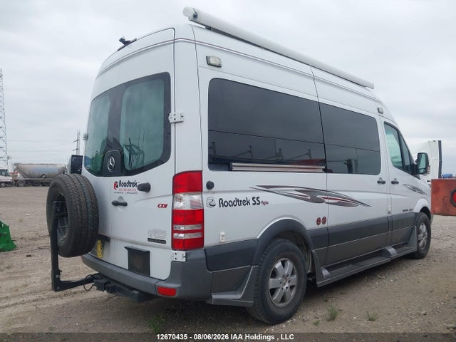 2010 Mercedes-benz Sprinter 2500 მანქანა იყიდება აუქციონზე, vin: WD3BE7CC0A5467054, აუქციონის ნომერი: 12670435