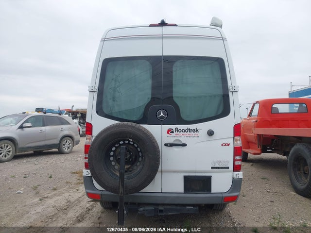 2010 Mercedes-benz Sprinter 2500 მანქანა იყიდება აუქციონზე, vin: WD3BE7CC0A5467054, აუქციონის ნომერი: 12670435