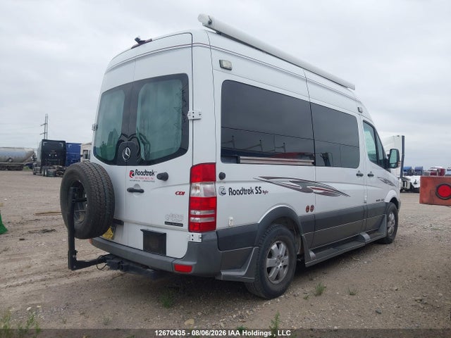 2010 Mercedes-benz Sprinter 2500 მანქანა იყიდება აუქციონზე, vin: WD3BE7CC0A5467054, აუქციონის ნომერი: 12670435