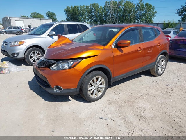 JN1BJ1CP4JW155043 Nissan QASHQAI
