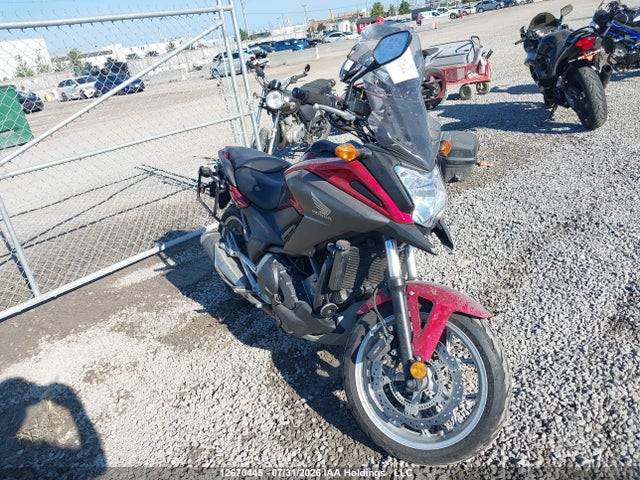 12670445 :رقم المزاد ، JH2RC9063HK100009 vin ، 2017 Honda Nc750 Xd مزاد بيع