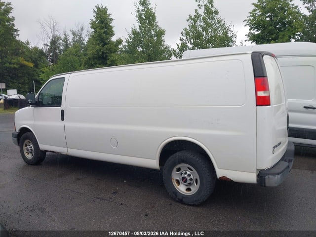12670457 :رقم المزاد ، 1GTW7BFF2H1102161 vin ، 2017 Gmc Savana مزاد بيع