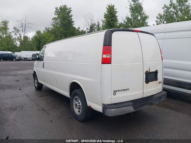 12670457 :رقم المزاد ، 1GTW7BFF2H1102161 vin ، 2017 Gmc Savana مزاد بيع