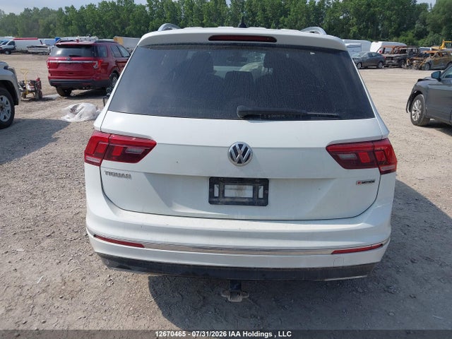 12670465 :رقم المزاد ، 3VV4B7AX8MM046714 vin ، 2021 Volkswagen Tiguan Highline مزاد بيع