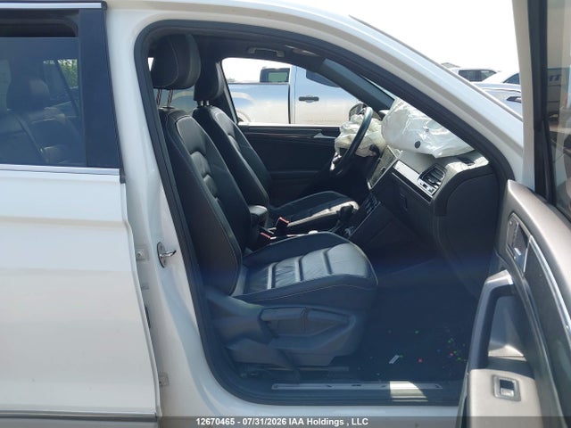 12670465 :رقم المزاد ، 3VV4B7AX8MM046714 vin ، 2021 Volkswagen Tiguan Highline مزاد بيع